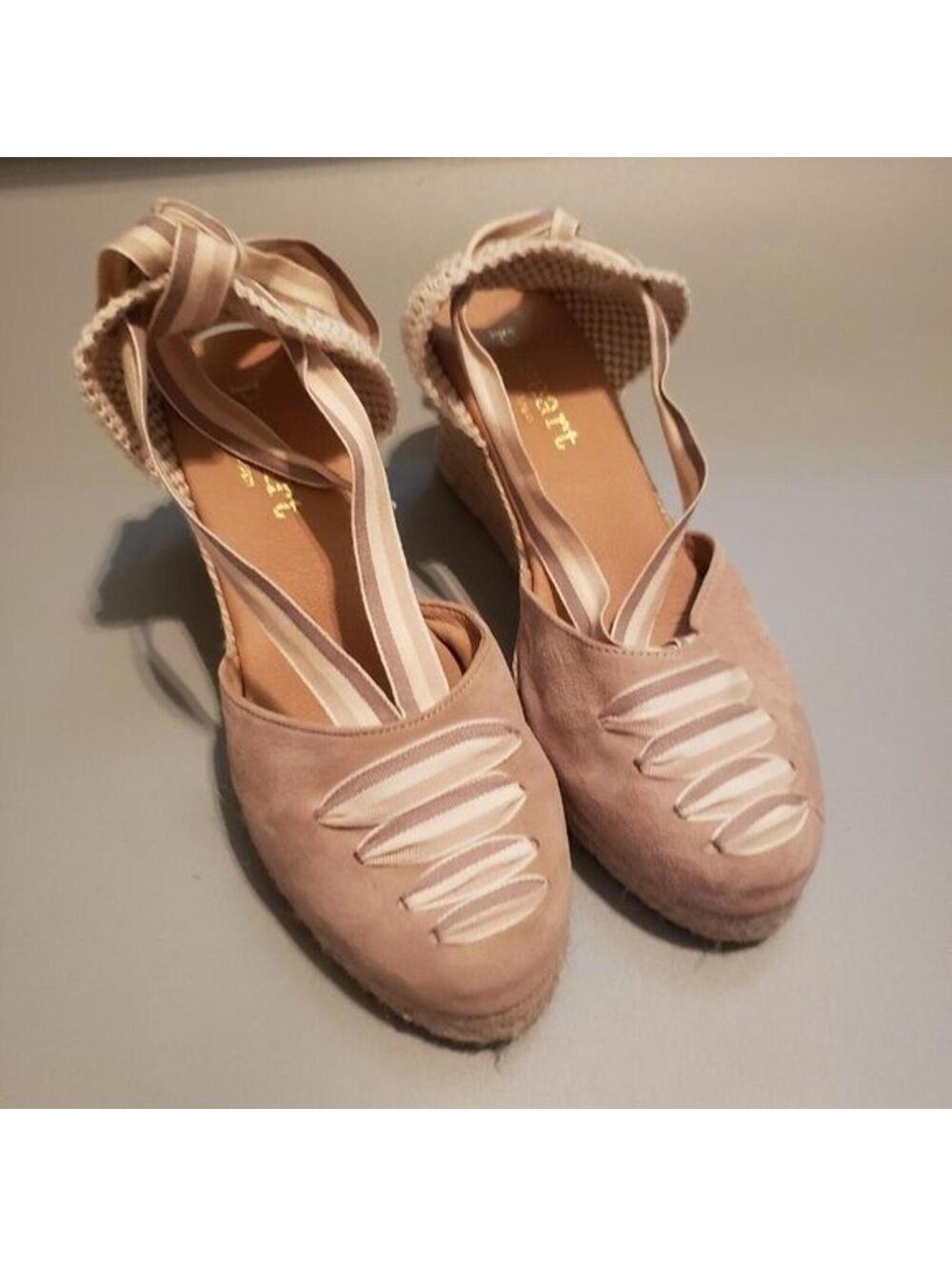 Paseart Cream Suede Lace-Up Espadrille Wedges Women’s EU 37 / US 6.5